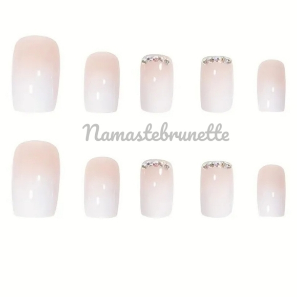 2/$16 Rhinestone Ombre Press on Nails - Picture 7 of 14